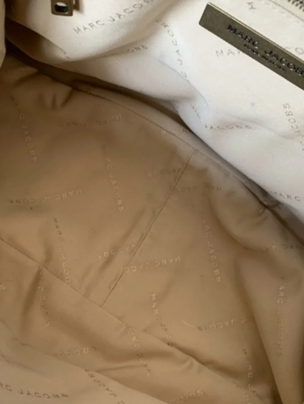 Marc Jacobs authentic marc